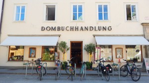 Dombuchhandlung