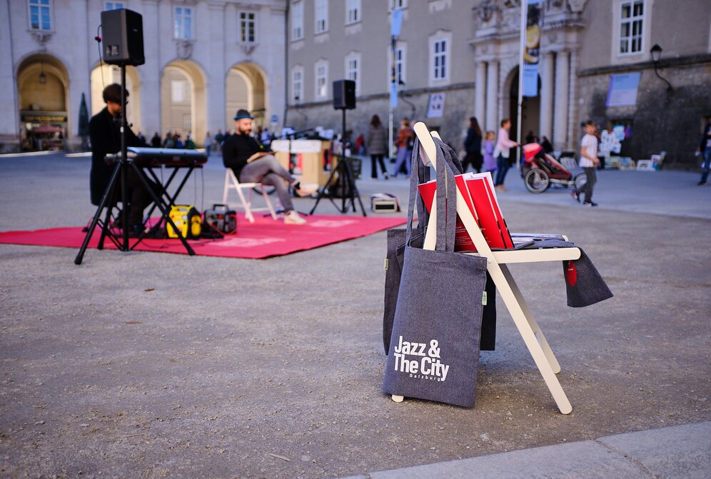 Pop Up Stage am Residenzplatz | © Henry Schulz
