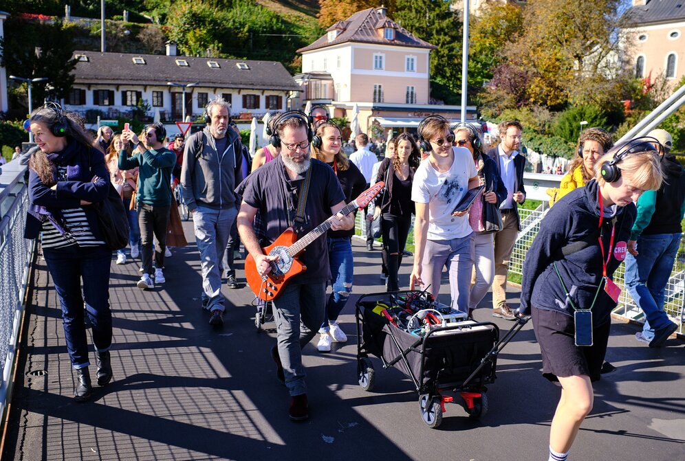 Walking Concert | © Henry Schulz