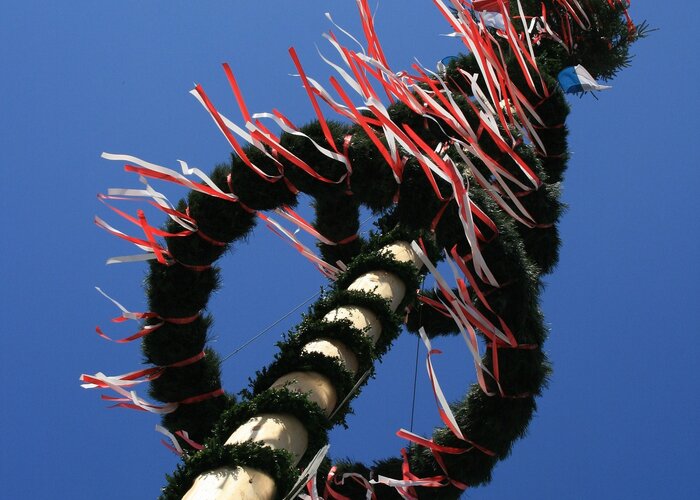Maibaumaufstellen in Salzburg, Foto: pixabay