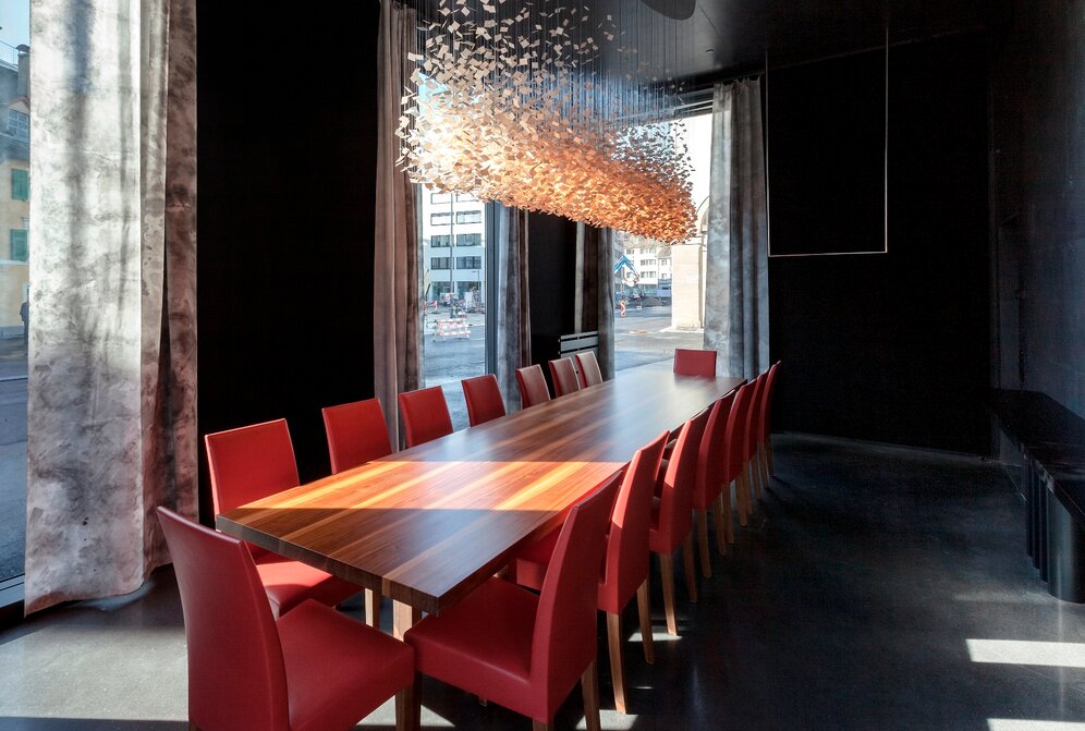 Neu gestalteter Raum von Peter Zumthor, KUB Café-Restaurant, 2013 Foto: Markus Tretter © Kunsthaus Bregenz