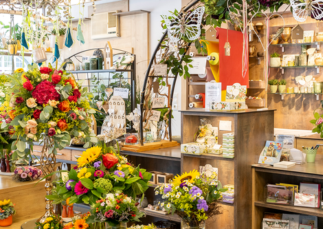 Innenfoto des Blumengeschäfts Neuhauser | © Andreas Kolarik