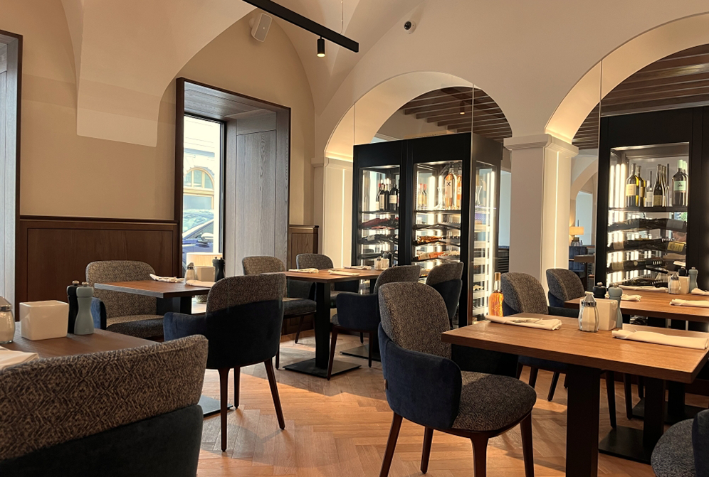 Innenaufnahme der Brasserie | © IMLAUER