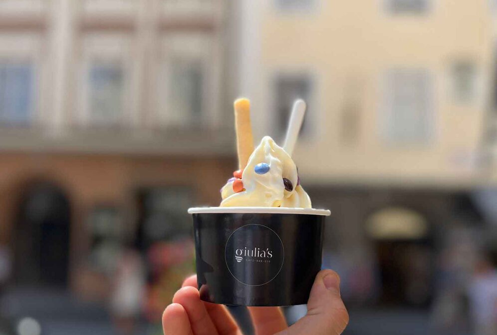 © Giulia's Café - Bar - Eis