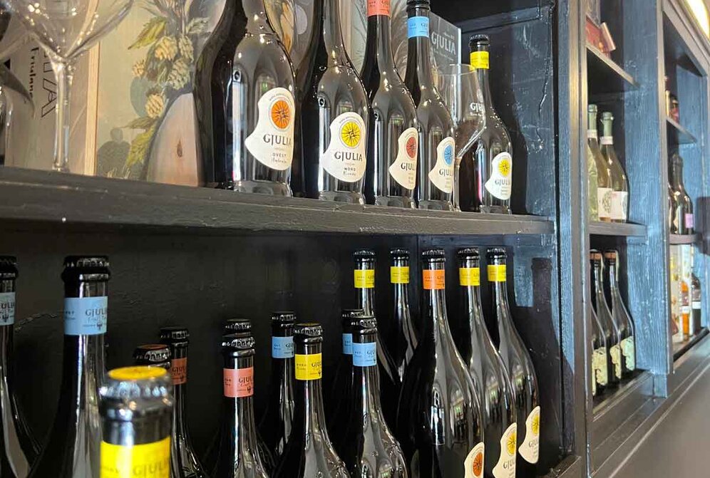 © Giulia's Café - Bar - Eis