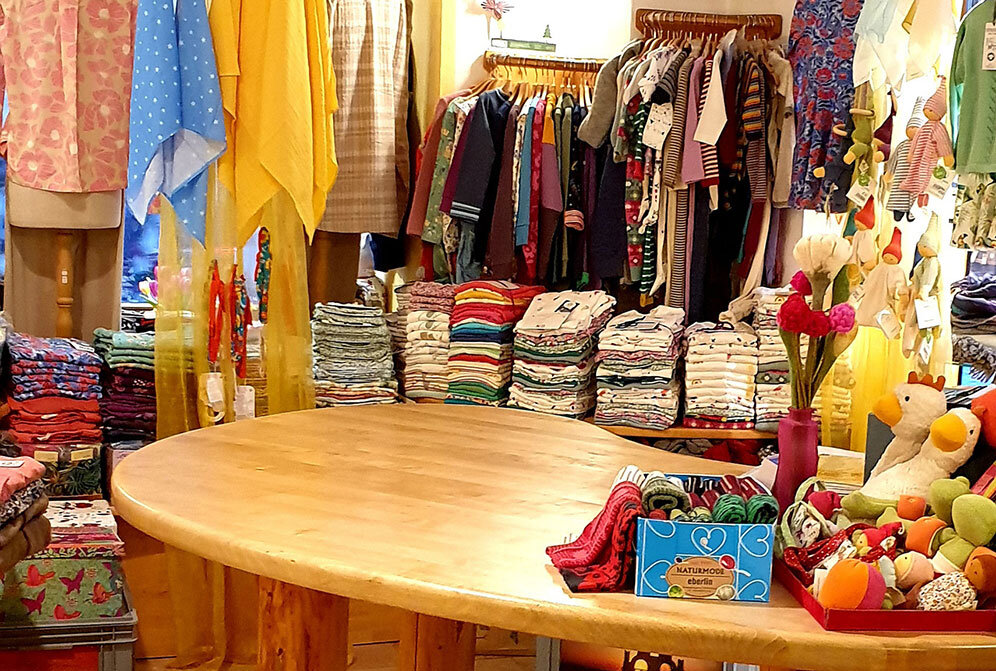 Innenaufnahme des Geschäfts Naturmode Eberlin | © Naturmode Eberlin