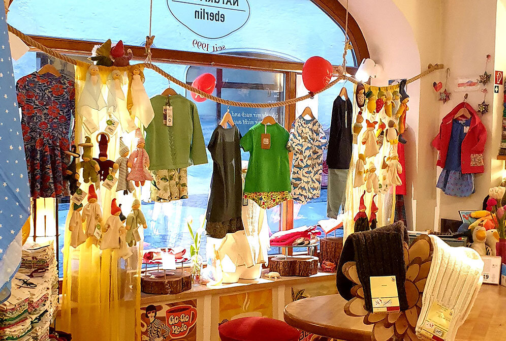 Innenaufnahme des Geschäfts Naturmode Eberlin | © Naturmode Eberlin