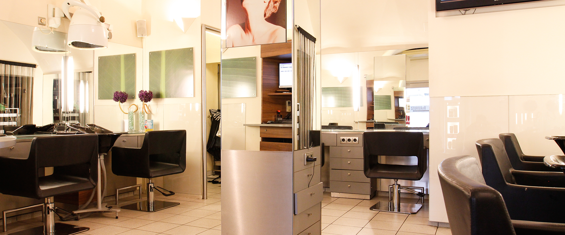 Innenaufnahme Coiffeur Sturmayr | © Sturmayr
