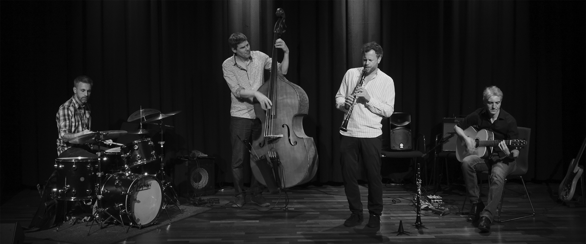 Foto von den Musikern Mathias Landtwing, Florian Mächler, Patrick Sommer, Christian Zünd | © Zoran Cvetkovic