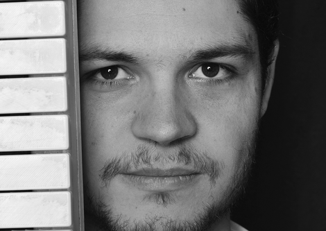 Foto des Musikers Georg Vogel | © Marie Jecel