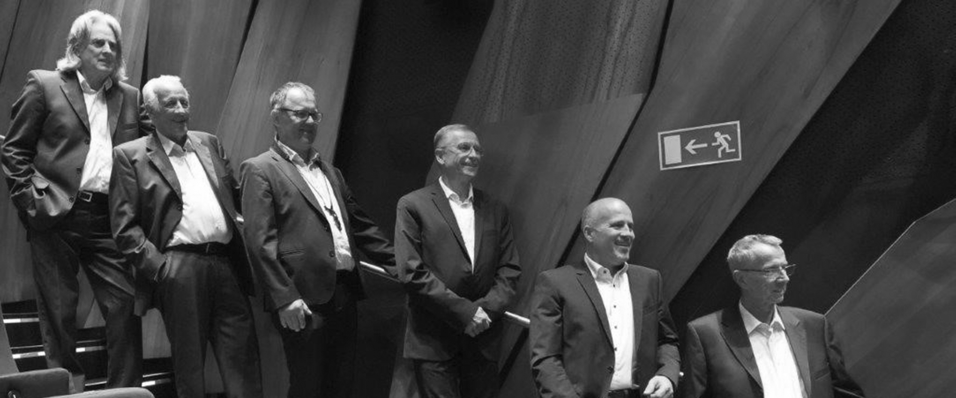 Foto von den Musikern rund um Adi Jüstel | © Adi Jüstel