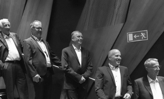 Foto von den Musikern rund um Adi Jüstel | © Adi Jüstel