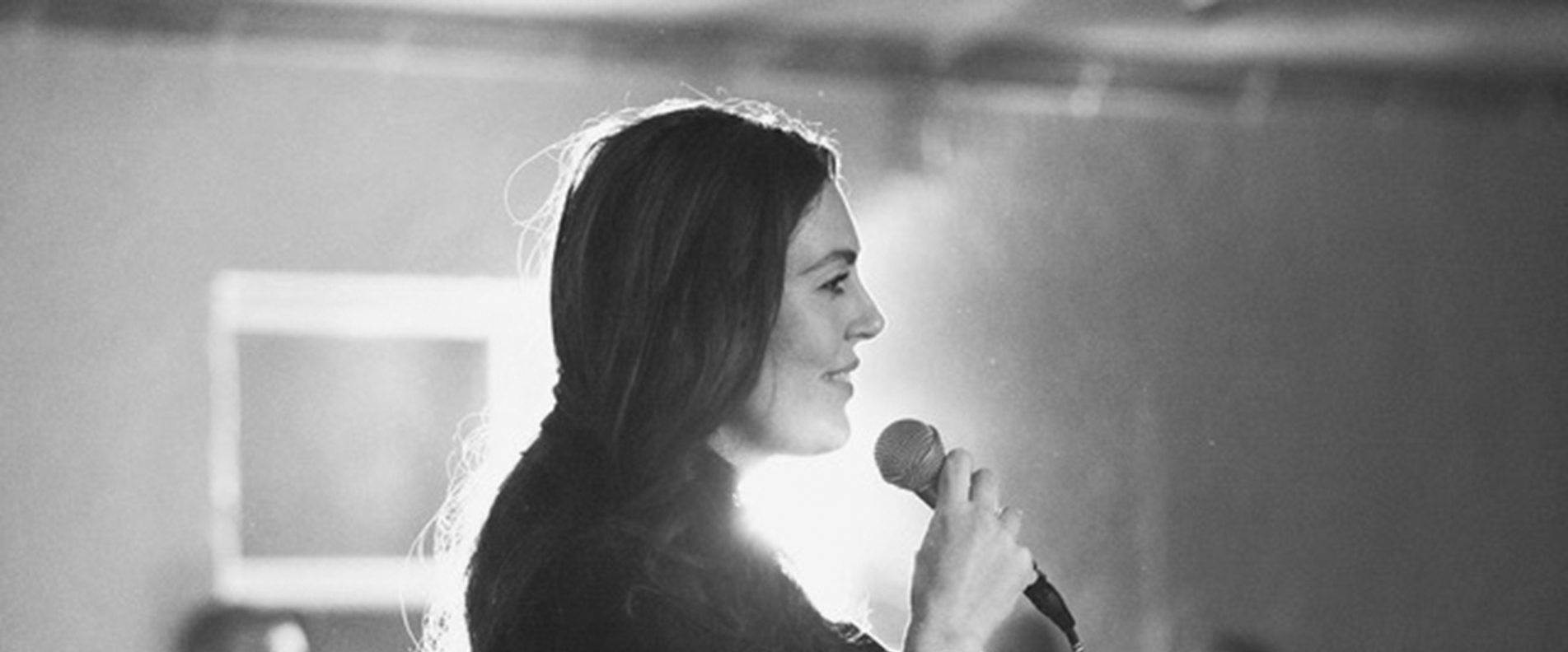 Foto der Musikerin Eva Gold | © Eva Gold