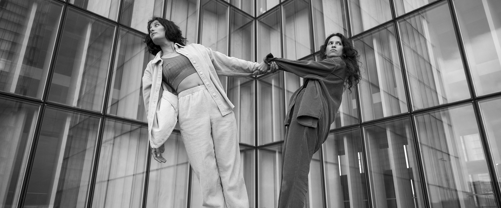 Foto der Tänzerinnen Olivia Mitterhuemer und Farah Deen | © Flavourama