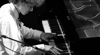 Pianist Linus Ritsch | © Fabio Seidl