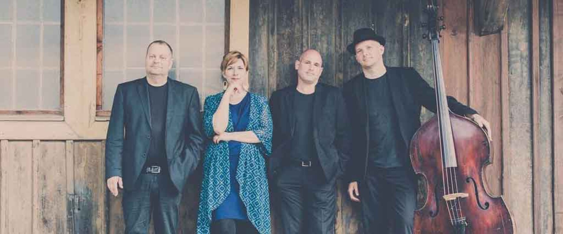 Vier Musiker und ein Kontrabass | © Sabine Kirchner