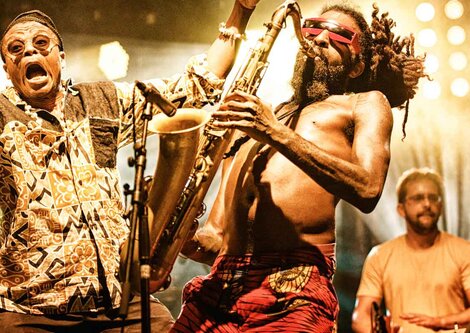 Eine Jazzband auf der Bühne | © Alain Cachat