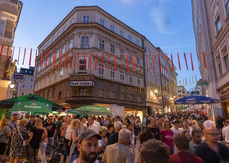 ARTmosFLAIR begeisterte zahlreiche Salzburger:innen und Stadtbesucher:innen | © wildbild