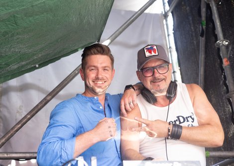 DJ Lynch Cooper und DJ MKS brachten das Publikum zum Tanzen | © wildbild