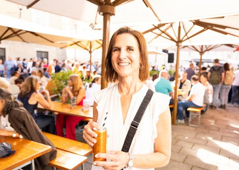 Besucherin Barbara Stabauer genoss die Atmosphäre bei ARTmosFLAIR | © Erika Mayer