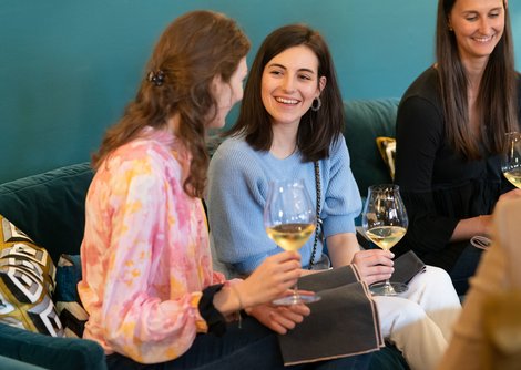 „Let’s eat&MEET again“ - noch bis 22. Mai 2022 in der Altstadt | © Birgit Probst