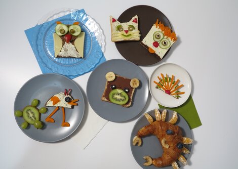 Funny Food, eine lustig Jause, wird im Spielzeug Museum zubereitet | © Sarah Oswald