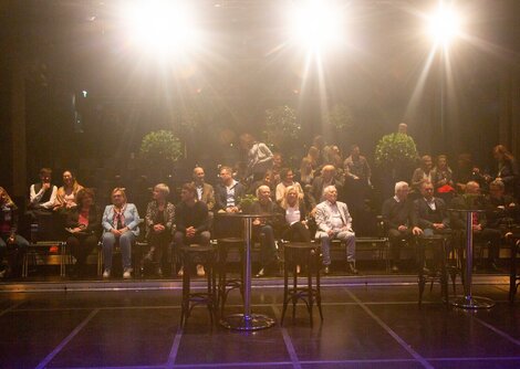 Eröffnung Hand.Kopf.Werk. im Theater im KunstQuartier | © Wildbild