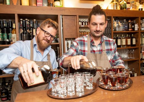 Handwerkstour in der Punschmanufaktur Sporer | © Andreas Kolarik