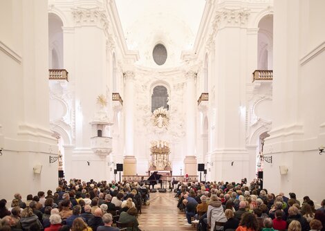 Aino Peltomaa und Harmen Fraanje in der Kollegienkirche | © Henry Schulz