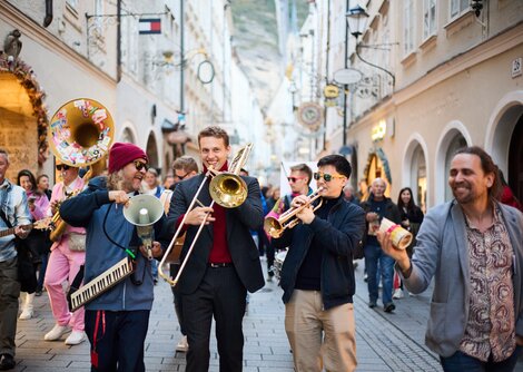 Marching Band der Universität Mozarteum | © Henry Schulz 