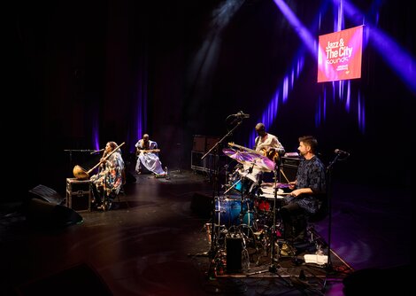 Mauretanischer Griot mit Noura Mint Seymali | © Henry Schulz
