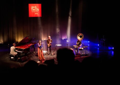 David Helbock‘s Random/Control feat. Filippa Gojo in der SZENE Salzburg | © Henry Schulz