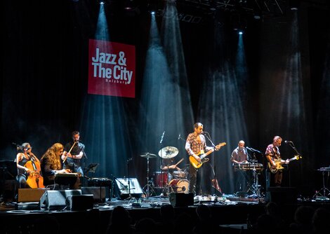Dudu Tassa & TheKuwaitis bei der Eröffnung Jazz&TheCity 2019 | © Andreas Kolarik