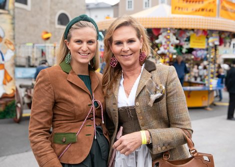 Gäste bei der Eröffnungsfeier Maria-Theresia Hannak und Susanne Wach-Spatt | © Birgit Probst