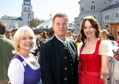 Brigitte Hirschegger, Altstadtverband-GF Roland Aigner und Tina Hirschegger von ViaVenty | © Andreas Kolarik