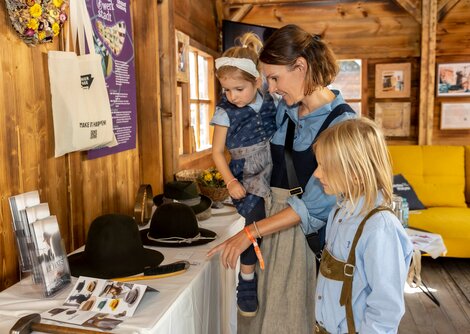 Im Hand.Werk.Stadt.-Haus ist ein spannendes Handwerksprogramm zu erleben | © Andreas Kolarik