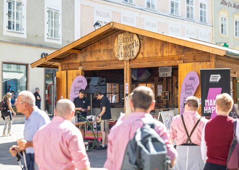 Handwerksmarkt und Hand.Werk.Stadt.-Haus am Alten Markt  | © wildbild