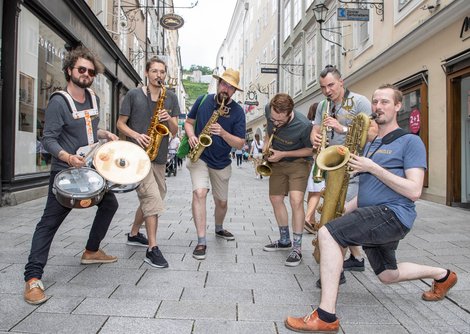 Die Ranzler tourten durch die Getreidegasse | © Andreas Kolarik
