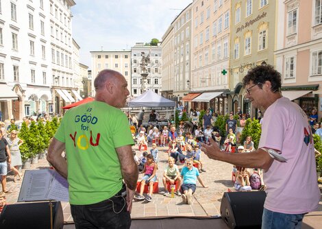 Eric Lebeau und Johannes Pillinger auf der Vielklang-Bühne am Alten Markt | © Andreas Kolarik