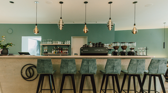 Innenaufnahmen des Kaffeehauses by Hotel Melanie | © Michael Schartner