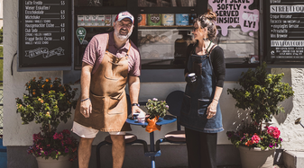 Foto von Jana und Ivi von We love Coffee | © We love Coffee