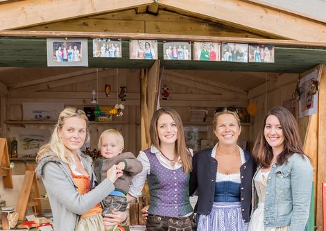 Ladies Circle 11 | © taro ebihara - photography