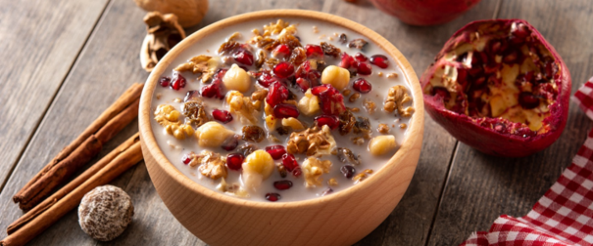 Weltdinner Naher Osten. Eine Süße Speise die verbindet. | © chandlervid85 on Freepik