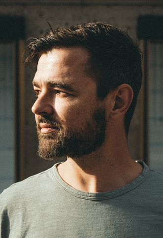 Portraitfoto vom Musiker Valentin Czihak.  | © Sven Kristian Wolf