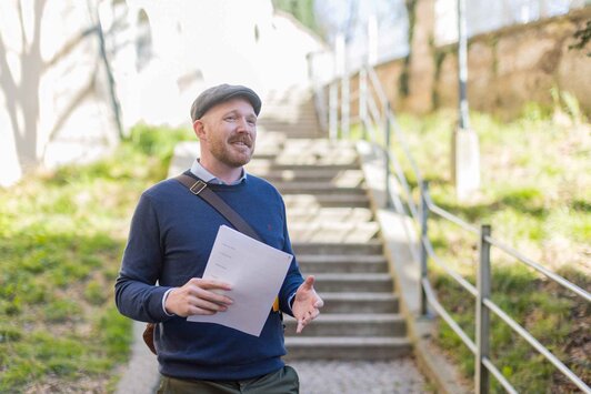 Tourguide Johannes bei einer Führung | © Christian Leopold 