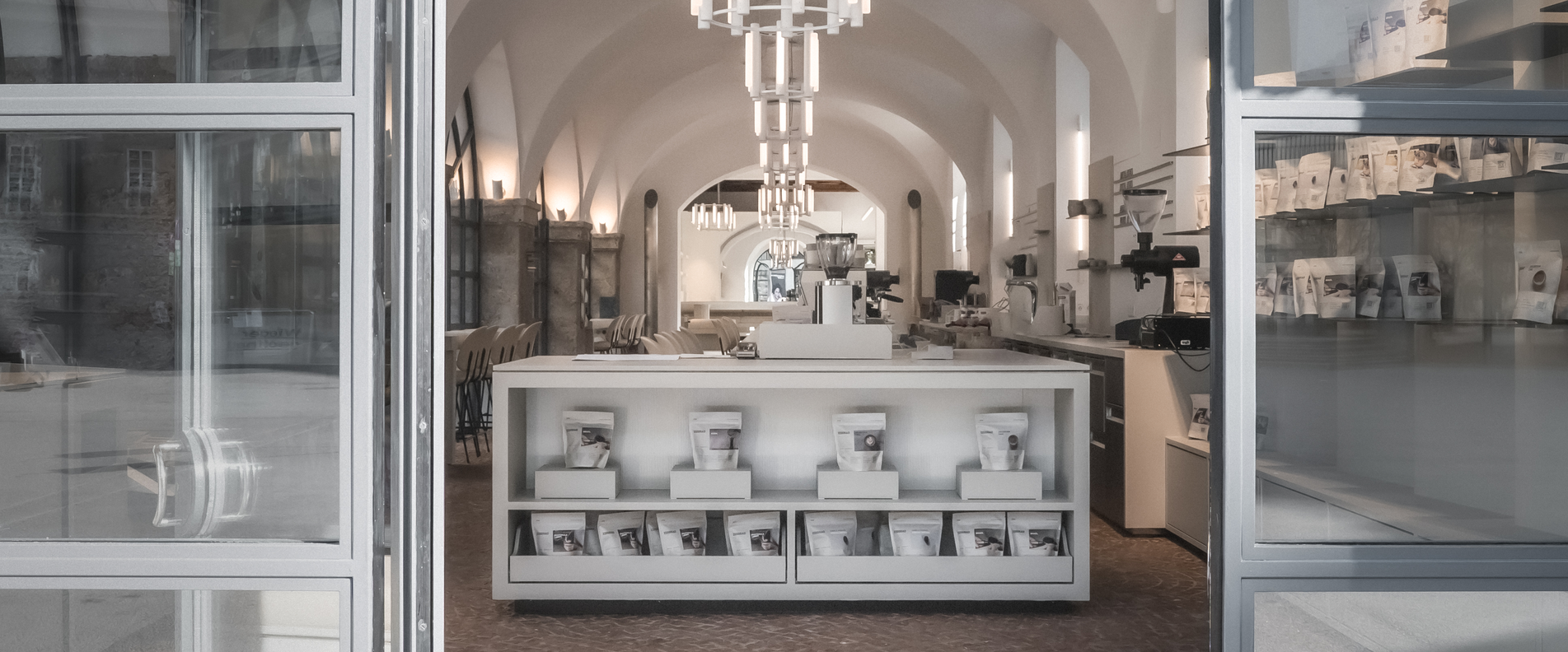 Innenaufnahme des Cafés 220 Grad Rupertinum | © Karin Pasterer