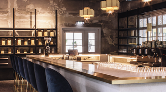 Innenaufnahme des Cafés 220Grad im Nonntal | © Studio Riebenbauer