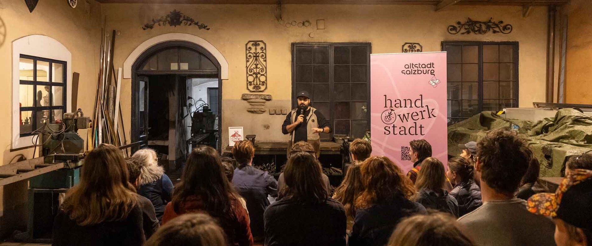 Comedy von ALPINE FOOLS in der Schlosserei Wieber | © Andreas Kolarik