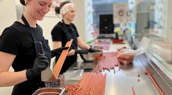 Herstellung von Zuckerl in der Zuckerlwerkstatt | © Zuckerlwerkstatt