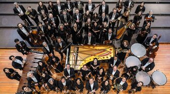 Foto der Augsburger Philharmoniker. | © Jan-Pieter Fuhr